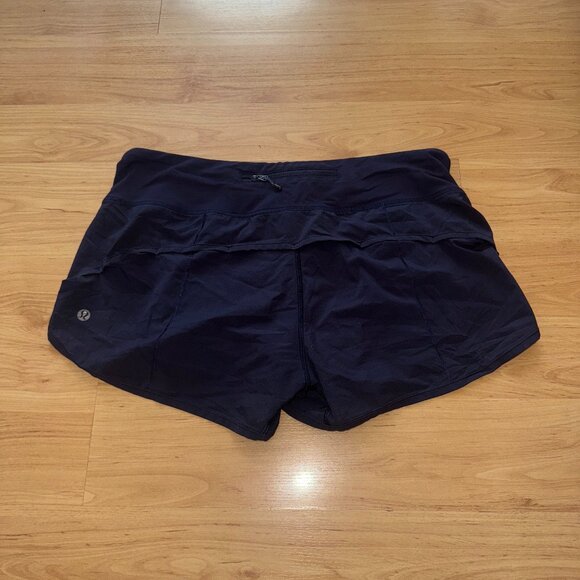 Lulu Lemon Speed Up Short - Picture 1 of 5